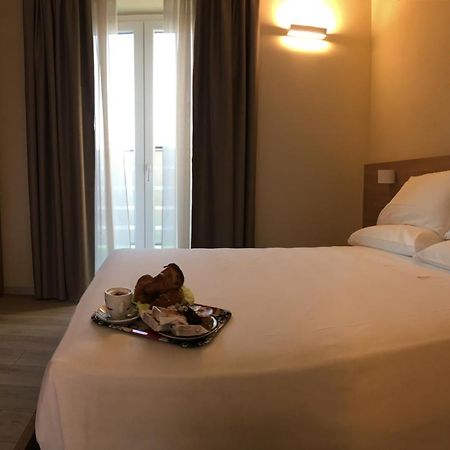 Terrazza Rooms Castrezatto Eksteriør bilde