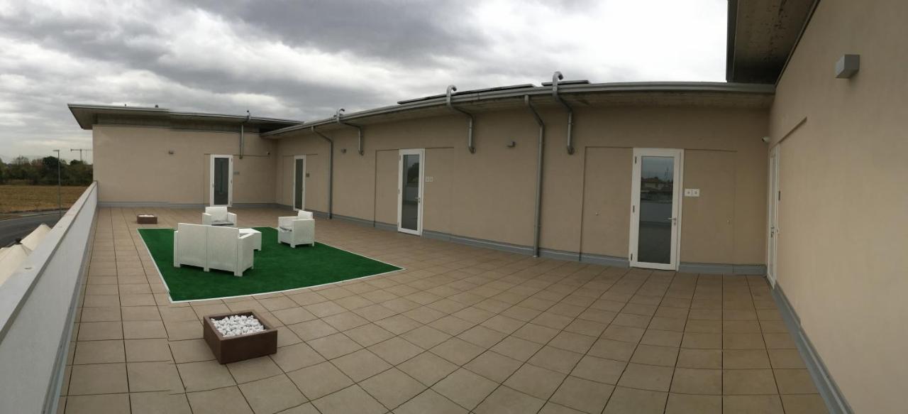 Terrazza Rooms Castrezatto Eksteriør bilde